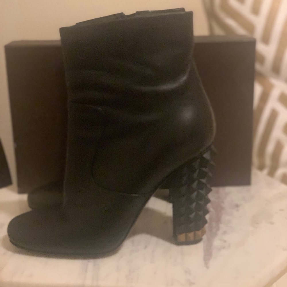 Fendi ankle boots